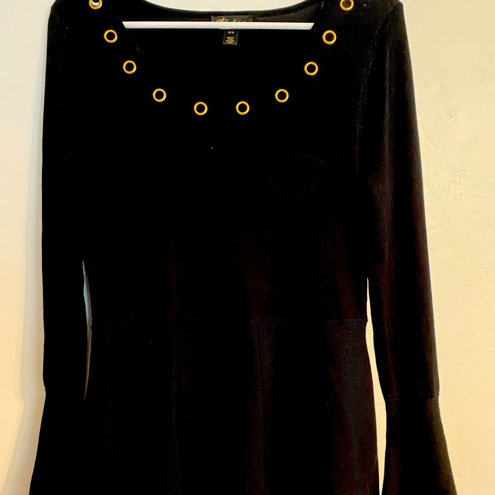 Women’s black peplum top by Thalía Sodi
